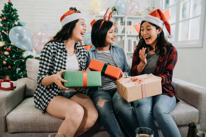 Understanding Gift-Giving Etiquette