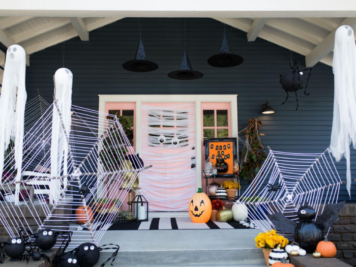 halloween decoration ideas house