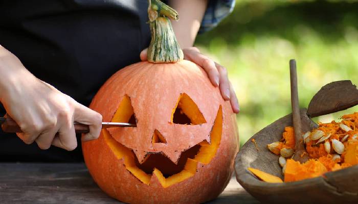 Family Pumpkin Carving Contest