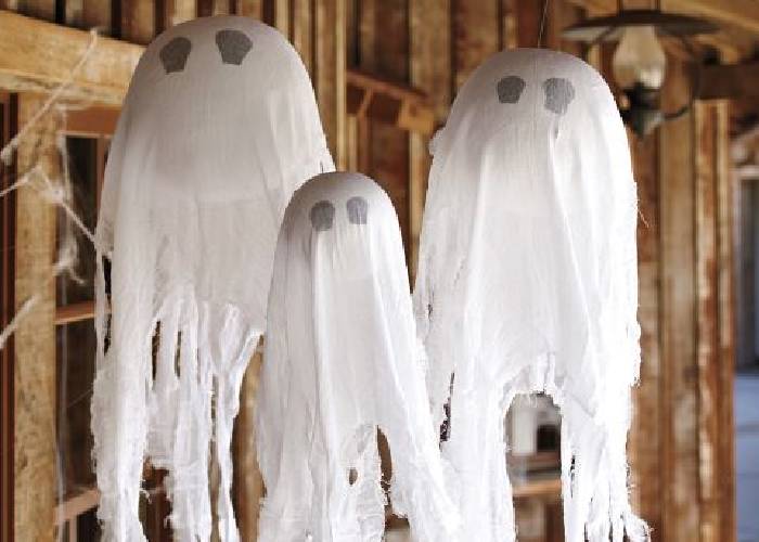 Ghoulish Ghosts from Cheesecloth