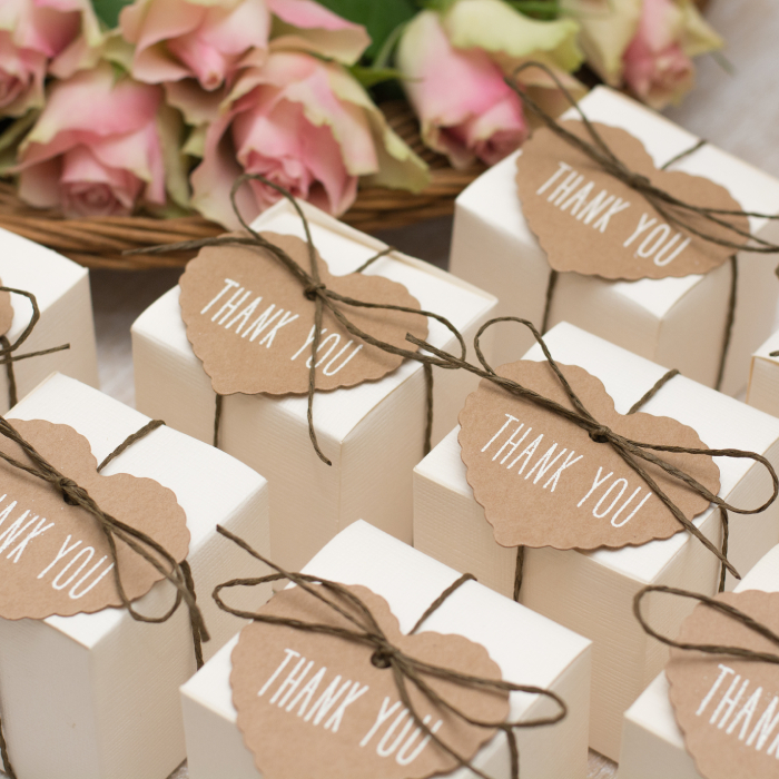 wedding gifts ideas for guests