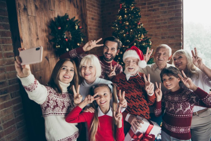 christmas card messages for family