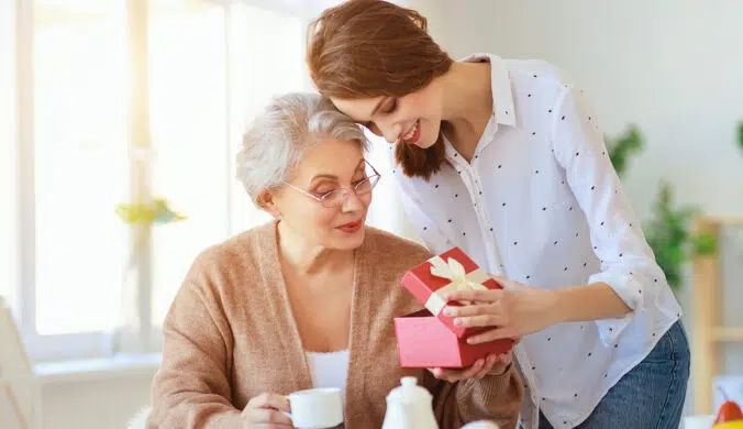 Why Your Mother-in-Law Deserves the Finest Birthday Presents?