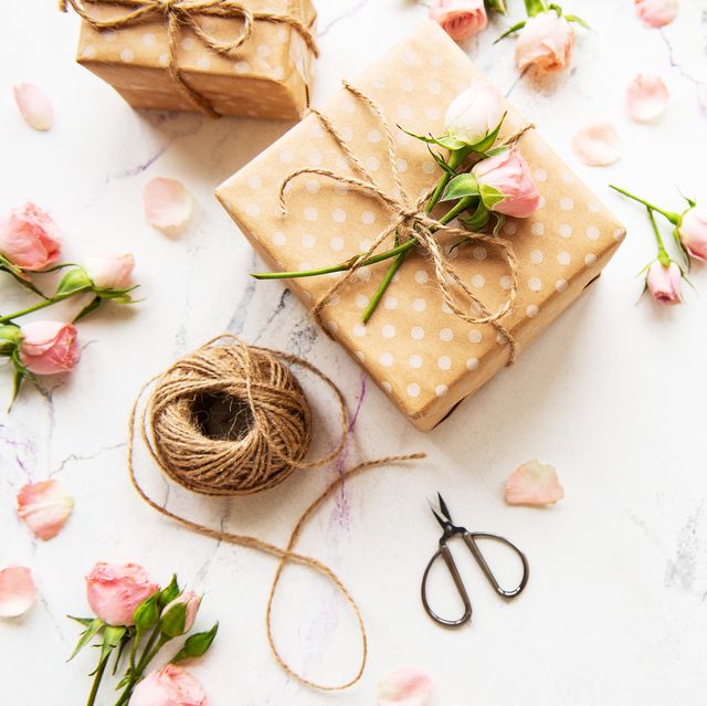 DIY Wedding Gift Ideas for Mom and Dad 