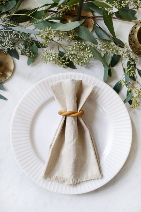 DIY Delights for Your Wedding Table Ideas to Cherish Memories 