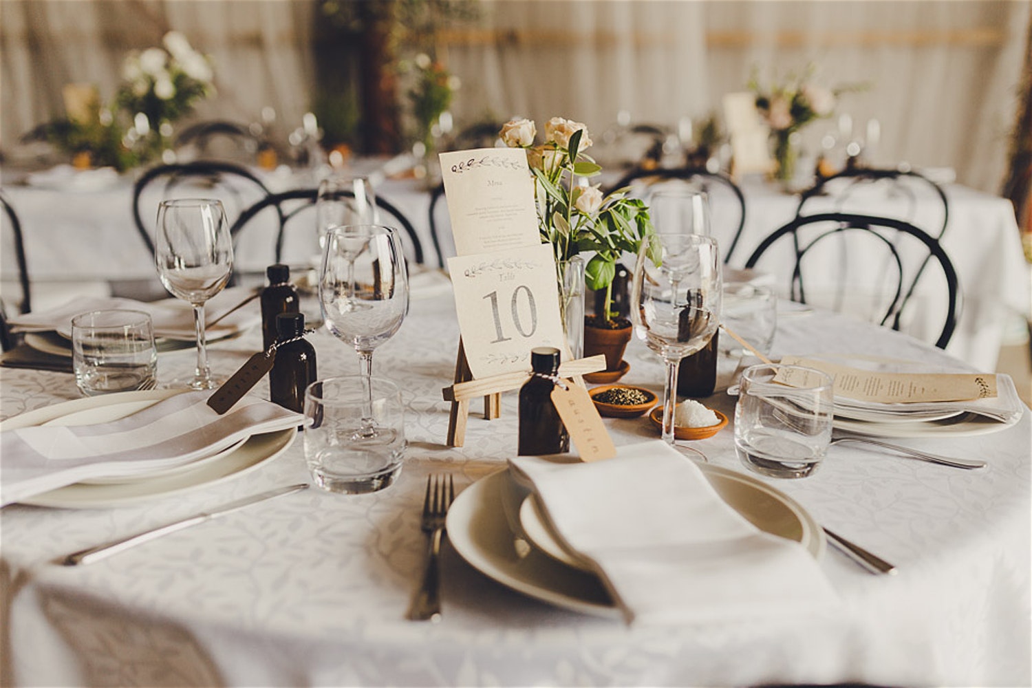 Key Considerations for A Unique Wedding Table 