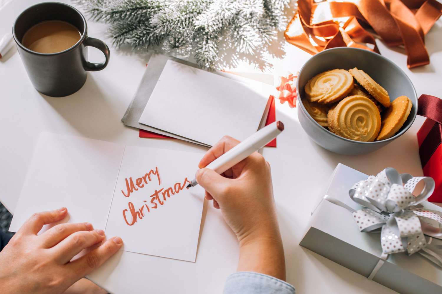 Elevate the Occasion with Meaningful Christmas Messages for Mum 